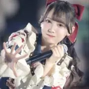 すずきなこの画像