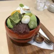 やーえり