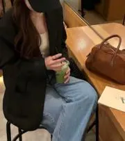 ジェ二の画像
