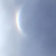 @_@