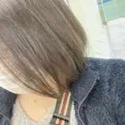 みい
