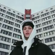 みー