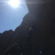 サトシ
