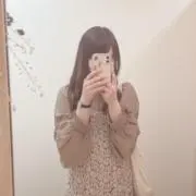 木製のハンガーの画像