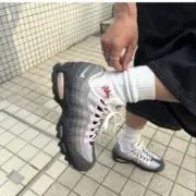 畑の神様の画像