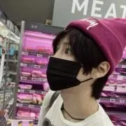 ゆ い