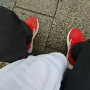 ひ
