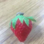 いちご。プロフは↓の画像