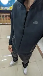 なにー