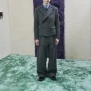 hの画像