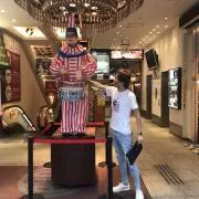 タケシ