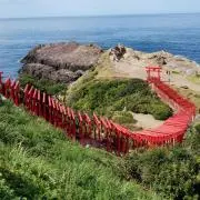 とも