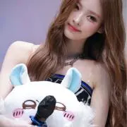 よん