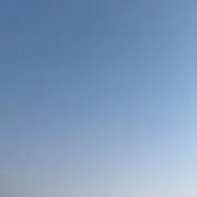 み