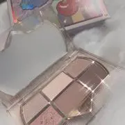 て ぃ あ ら ♛の画像