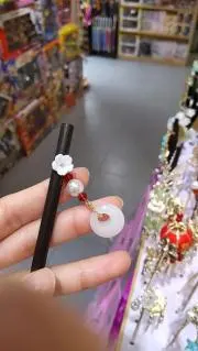だるまの画像