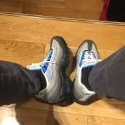 さっかーしょーけん
