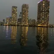 紅の画像