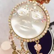 Vintage風アクセサリーの画像