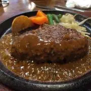 とみお