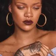 Ev