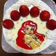 Image of Momomo