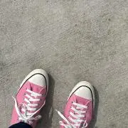 とも
