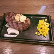 福山はさまる