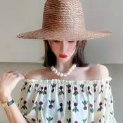 お洒落な洋服屋さんの画像