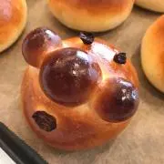 トモ
