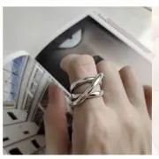 accessory shop mary