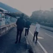 とーら