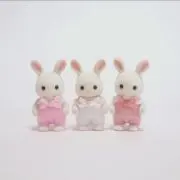 ☾