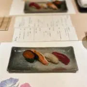 寿司ラーメン離愚