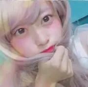 アユナ .