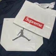 t-shop 正規品のみの画像