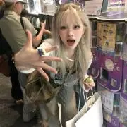 マイの画像