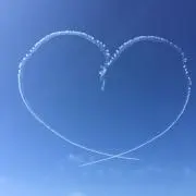 ビックリシタナモー
