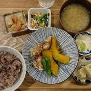 チロル