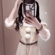 イヴ
