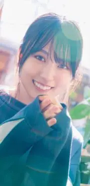 乃木坂46 五百城茉央 生写真 ニット×ロングデニムスカート タチウオ