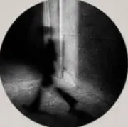 sullen.の画像