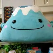 星空の下に生活する人の画像