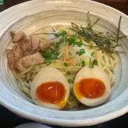 やま