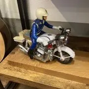 KNMの画像