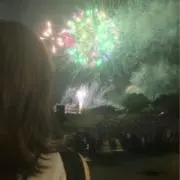 にこの画像