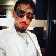 瓜田純士の画像