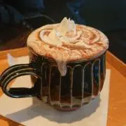 アヤカ