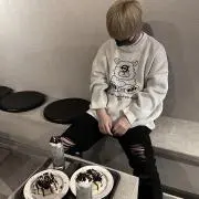 @_@