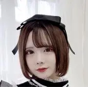きぃ